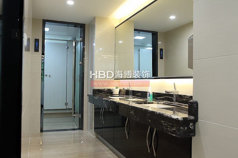 辦公室裝修設計實景圖,衛生間裝修設計.jpg