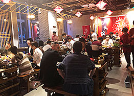 火鍋餐廳裝修設(shè)計(jì)案例分享 火鍋餐廳裝修設(shè)計(jì)案例分享